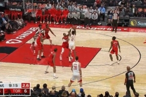 今天要爆？小贾巴里翻身高难度后仰中投再进 包揽开局前7分！