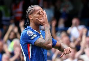 若昂-佩德罗：能进球非常开心，有时有机会也会传球给队友