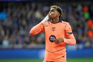 阿斯捍卫德拉富恩特：巴萨猛用亚马尔可以，西班牙征召为什么不行