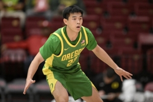 小吧探班林葳今日战莱斯大学：赛前参与全队合练 热身状态出色