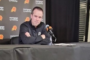 太阳主帅：我们要在禁区做好防守篮板 抢进攻篮板是我们战术理念