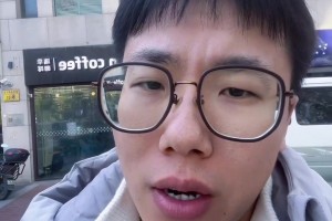 孔祥宇谈里夫斯51分准三双：他真的很厉害，他有成为合格二当家的水平