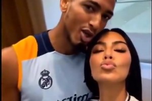 人工智能有多可怕！网上疯传的AI合成贝林厄姆亲吻卡戴珊假视频