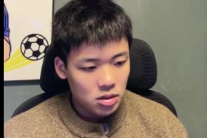 维护拜仁！斯坦尼希奇赛后：迪亚斯不该红牌啊，没踢到！