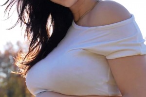 肚子很大了！张曼源晒视频：孕晚期，问体重就是不到200斤🙊